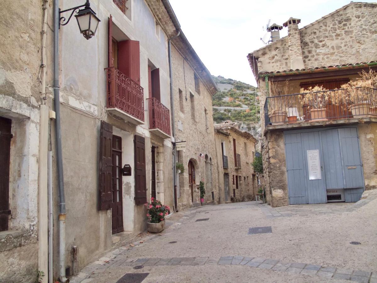Gite Du Caf De Montpellier Saint-Guilhem-le-Desert Dış mekan fotoğraf